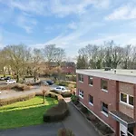 Orange - Business & Relax In Grossenbaum * Duisburgo