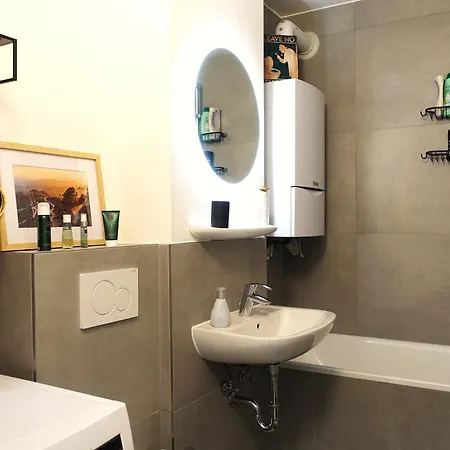 Getaway - Balkon - Kueche - Ruhe - Waesche - S-bahn - 60 Qm Apartment Duisburg