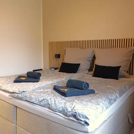 Apartment Getaway - Balkon - Kueche - Ruhe - Waesche - S-bahn - 60 Qm Duisburg
