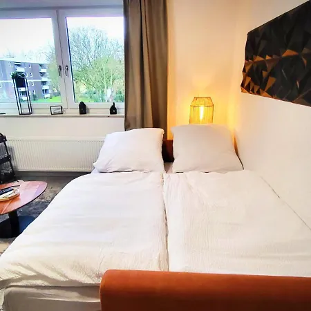 Getaway Mit Balkon - Ruhiges Business-apartment - Messe Dus & Airport דירה *