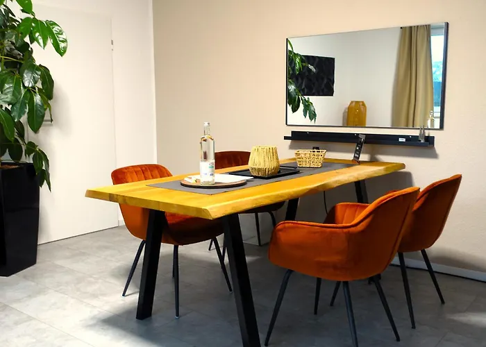 Getaway Mit Balkon - Ruhiges Business-apartment - Messe Dus & Airport דירה *