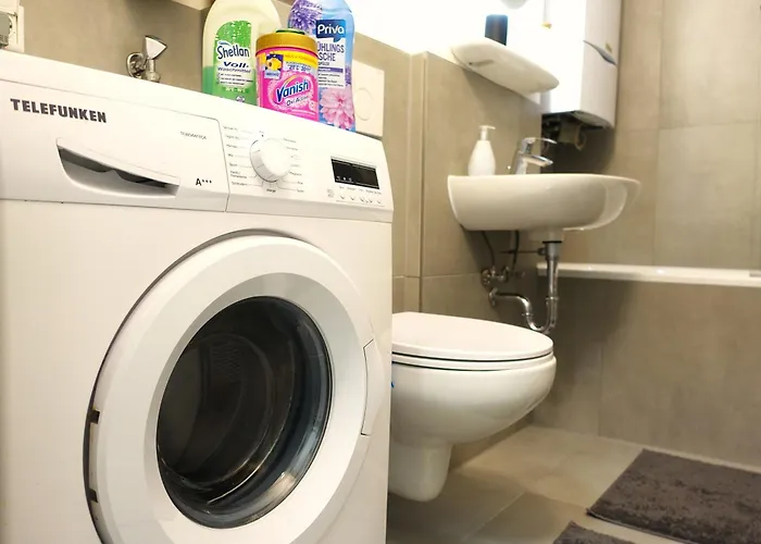 Getaway Mit Balkon - Ruhiges Business-apartment - Messe Dus & Airport דירה