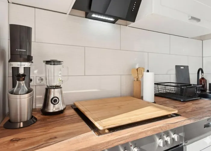 Getaway Mit Balkon - Ruhiges Business-apartment - Messe Dus & Airport דירה דיסבורג